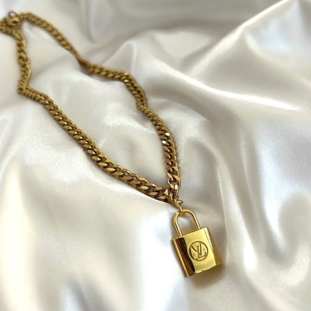 Louis Vuitton lock chain necklace